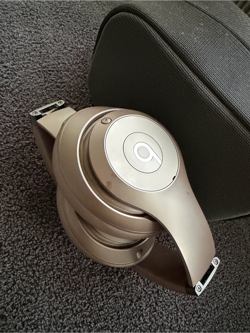 Beats by Dre Over-Ear Headphones - Champagne